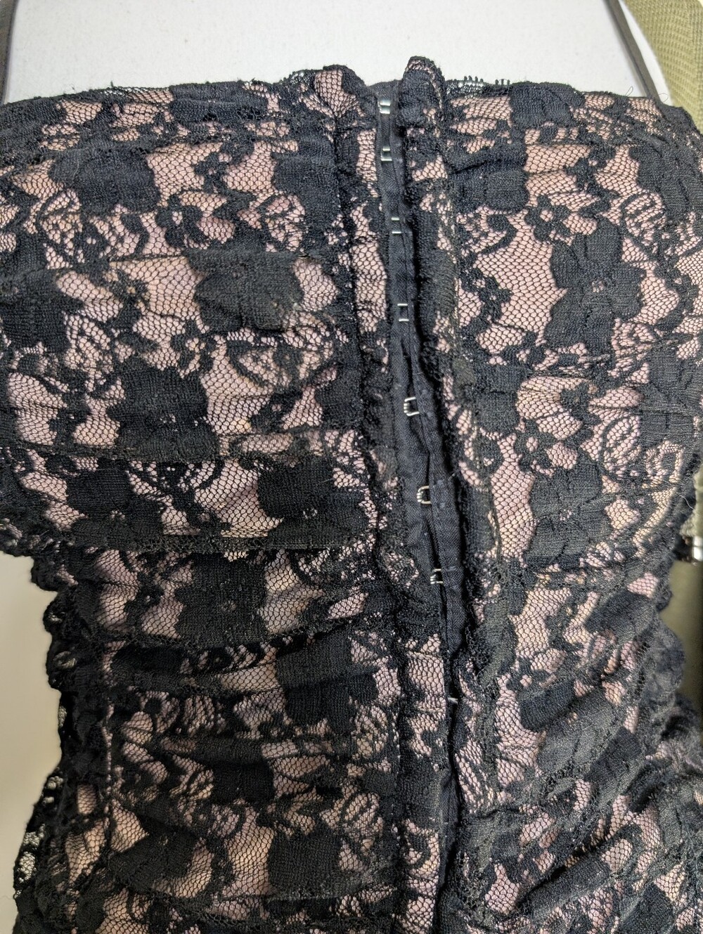 Black And Pink Lace Overlay Cami Corset Top - Goth Y2k - Picture 4 of 7